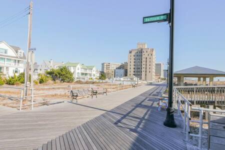 Bartram Dream House I - Bartram Retreat Atlantic City